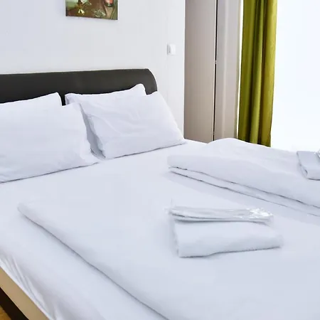 Marivo Мини-отель Яйце